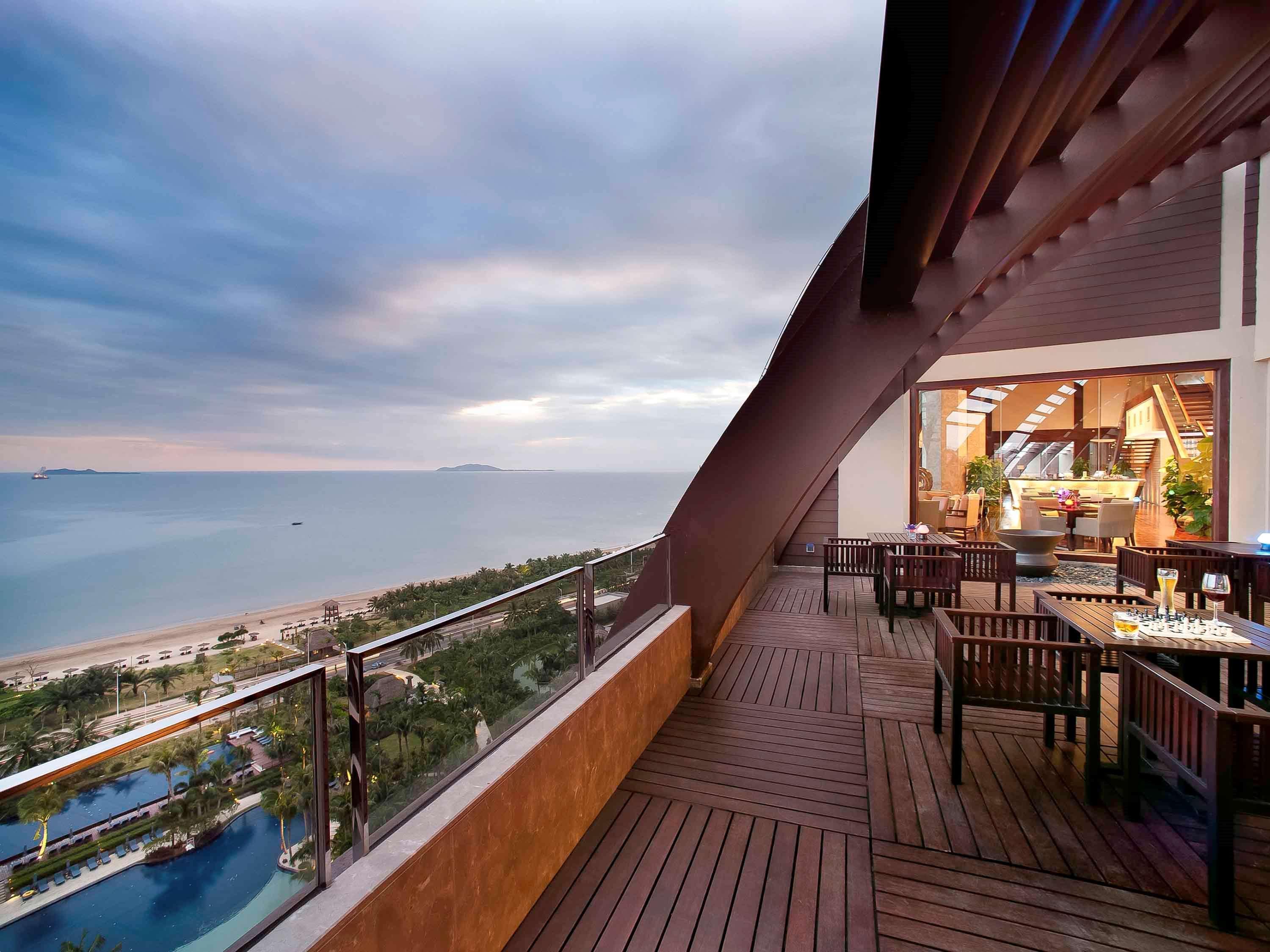 Pullman Oceanview Sanya Bay Resort & Spa Esterno foto
