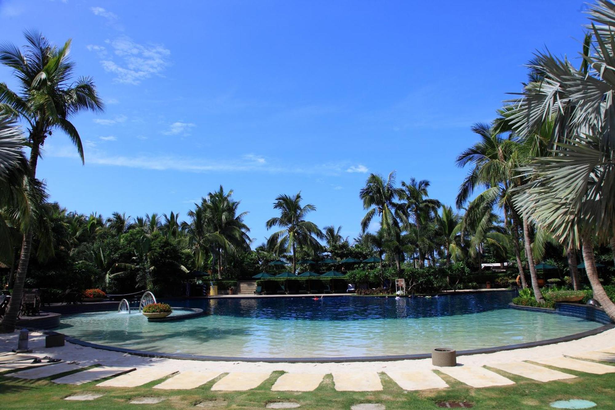 Pullman Oceanview Sanya Bay Resort & Spa Esterno foto