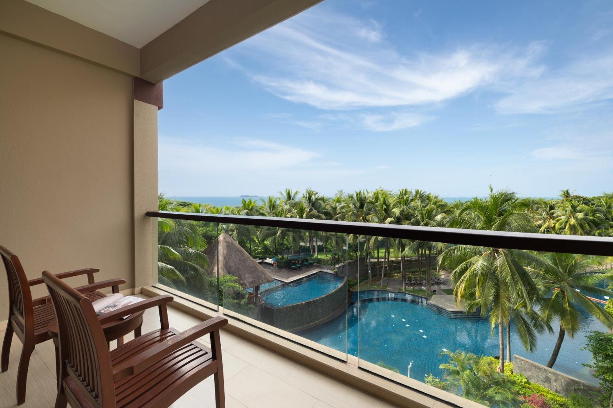 Pullman Oceanview Sanya Bay Resort & Spa Esterno foto
